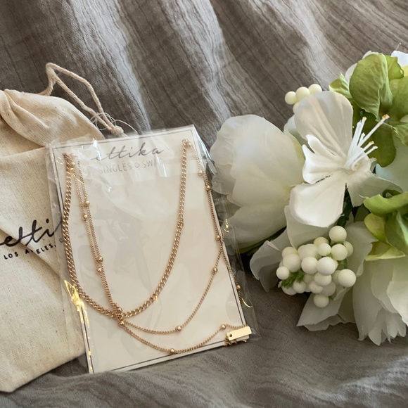 Jewelry - Layered Necklace